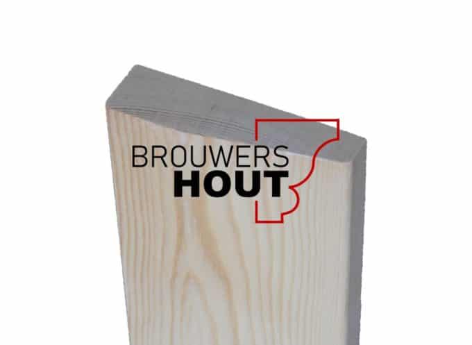 Grenen plintneut PNG2588S 25x88mm